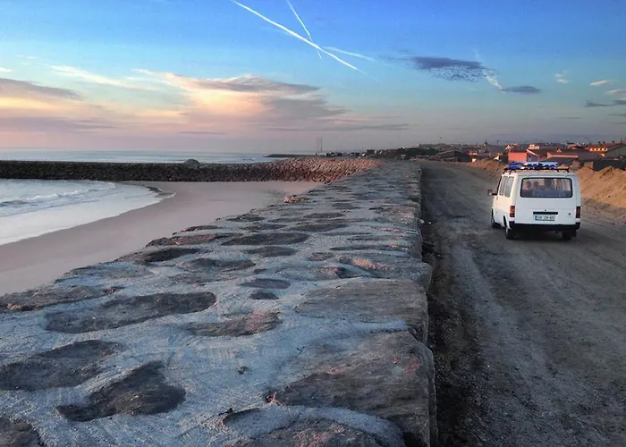 Watermark Surf House 오바